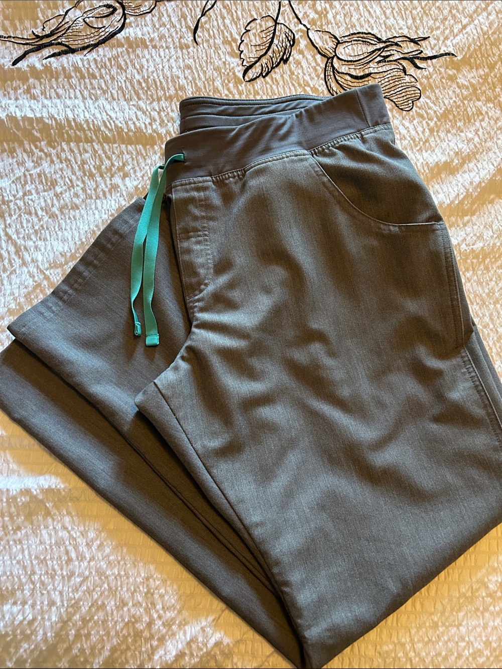 Figs XL Technical Grey EUC Scrub Bottoms